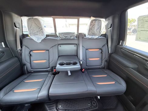 New 2026 GMC Sierra 3500 AT4 w/ AT4 Premium Plus Package AWD/4WD image 23