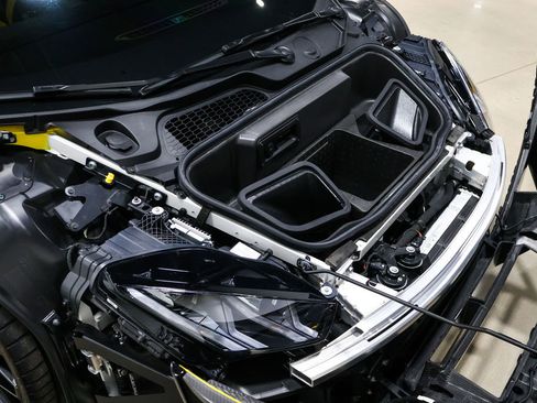 Used 2022 Lamborghini Huracan STO image 49