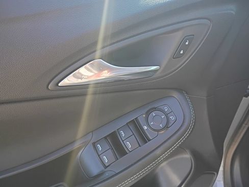 Used 2026 Buick Encore GX Preferred AWD/4WD image 19