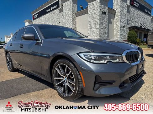 Used 2021 BMW 330i Sedan w/ Convenience Package RWD image 1