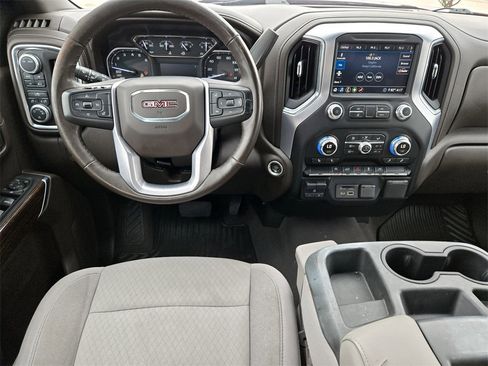 Used 2020 GMC Sierra 1500 SLE w/ SLE Value Package image 13