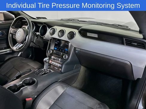 Certified 2017 Ford Mustang Premium RWD image 21