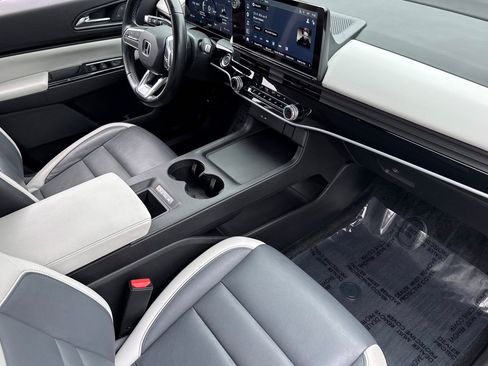 Used 2024 Honda Prologue Touring image 36