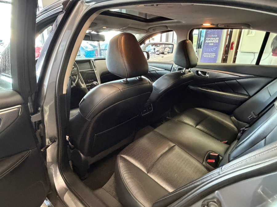 Used 2019 INFINITI Q50 Sport w/ Cargo Package (L96) AWD/4WD image 30