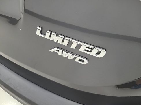 Used 2014 Toyota RAV4 Limited AWD/4WD image 13