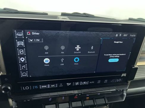 Used 2025 GMC Hummer EV 3X AWD/4WD image 5
