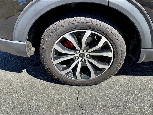 Used 2020 Ford Explorer ST w/ ST Street Pack image 5