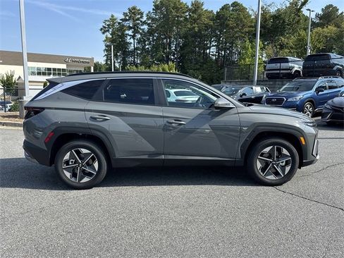 New 2026 Hyundai Tucson SEL image 8