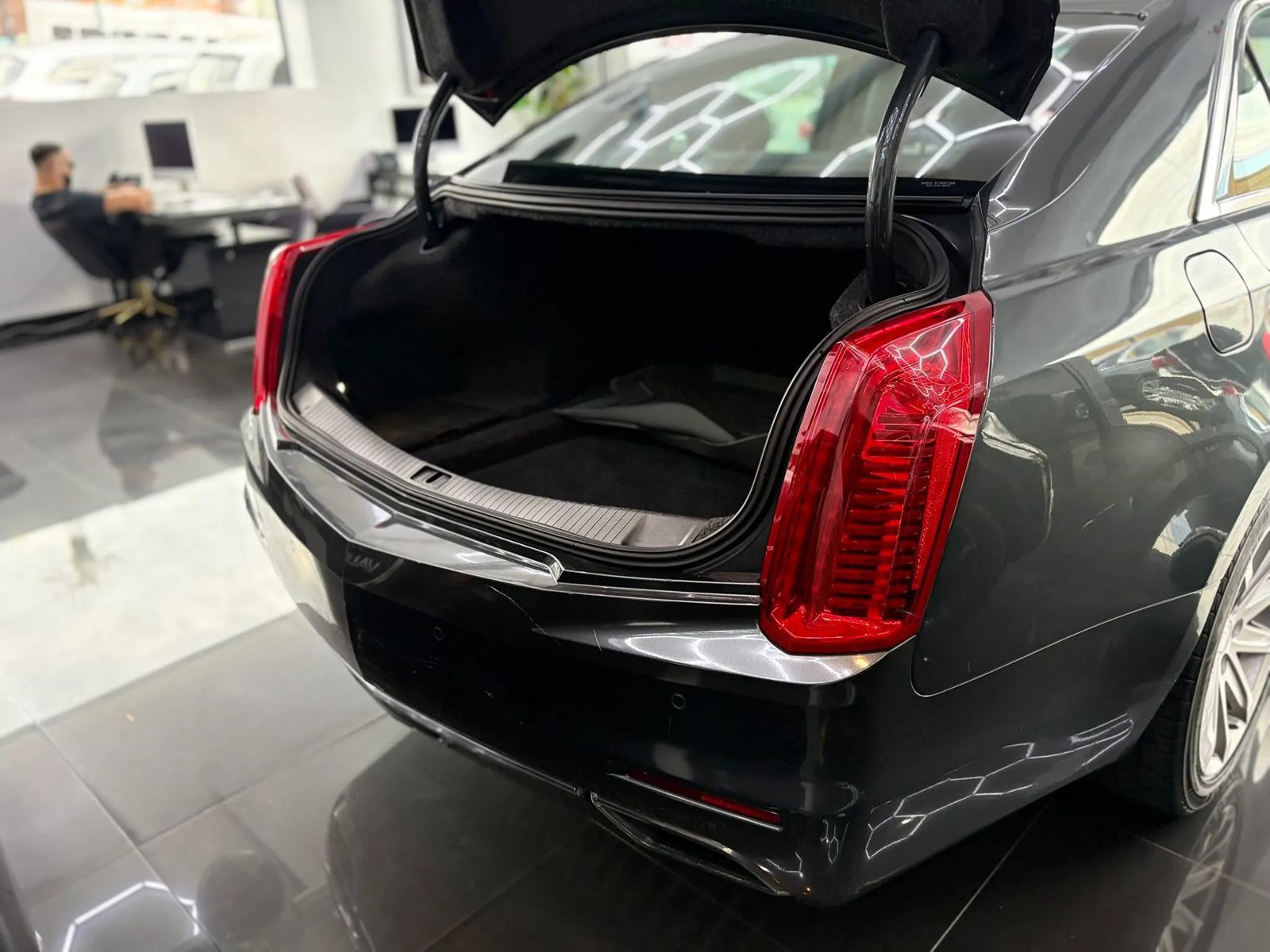Used 2014 Cadillac CTS Sedan RWD image 6