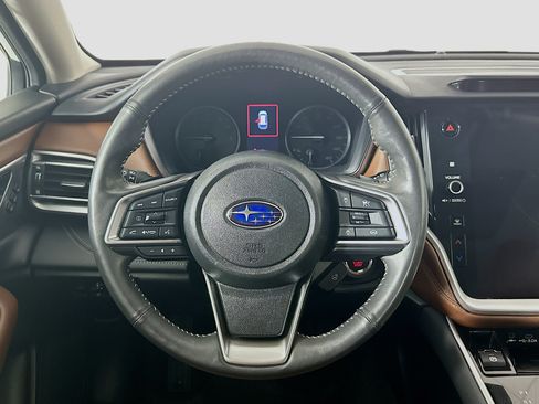 Used 2024 Subaru Outback Touring XT AWD/4WD image 17