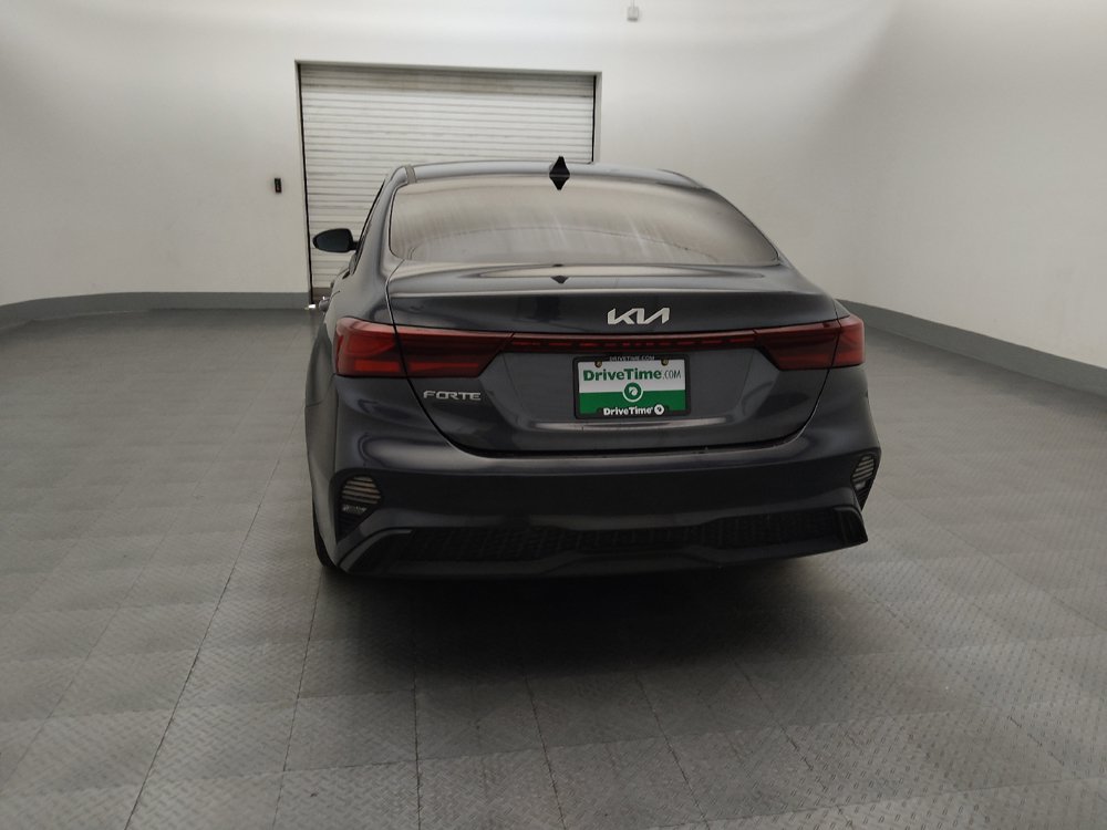 Used 2022 Kia Forte LXS FWD image 6