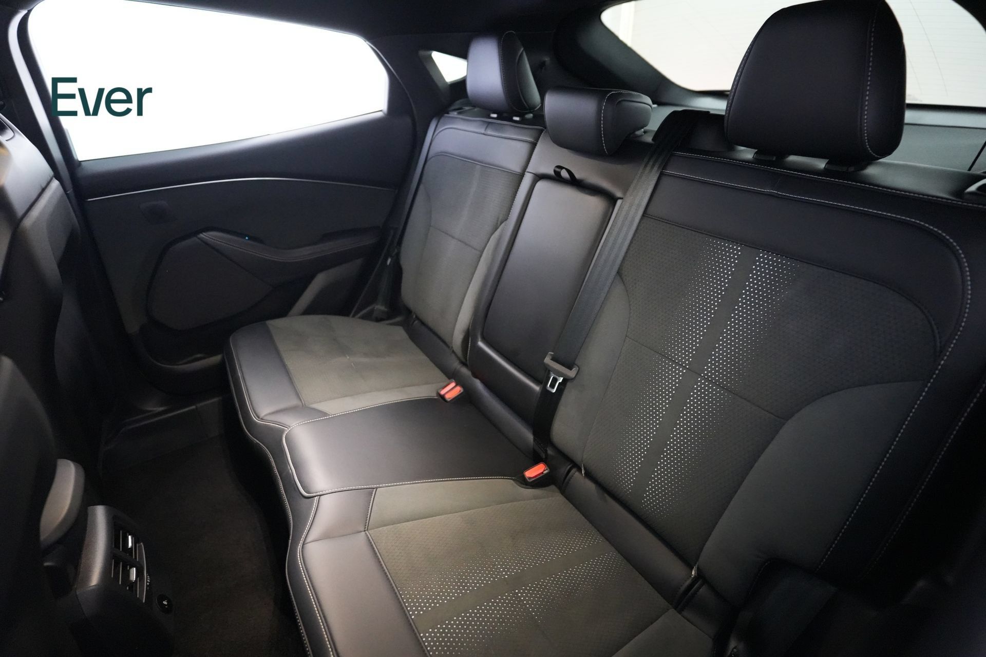Used 2025 Ford Mustang Mach-E GT AWD/4WD image 24