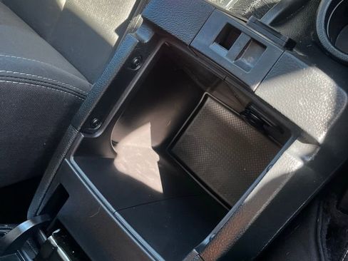 Used 2018 Jeep Wrangler Rubicon w/ Power Convenience Group image 45