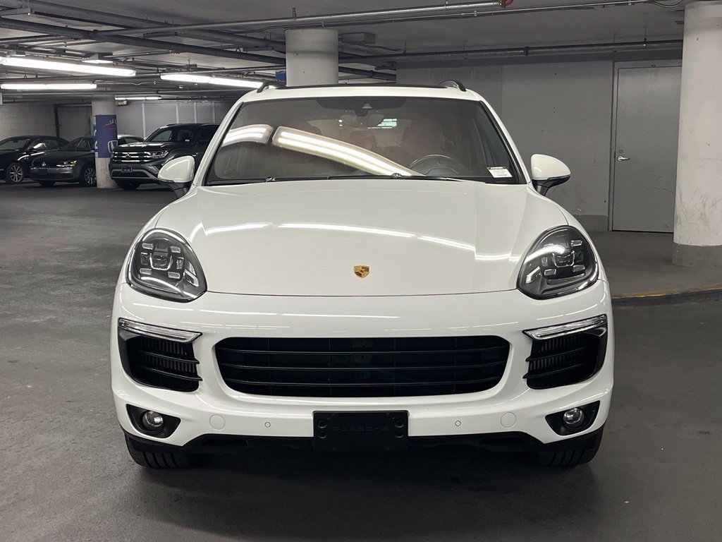 Used 2017 Porsche Cayenne S AWD/4WD image 32