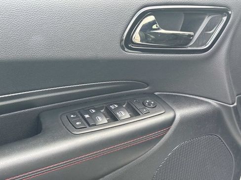 Used 2025 Dodge Durango GT AWD/4WD image 29