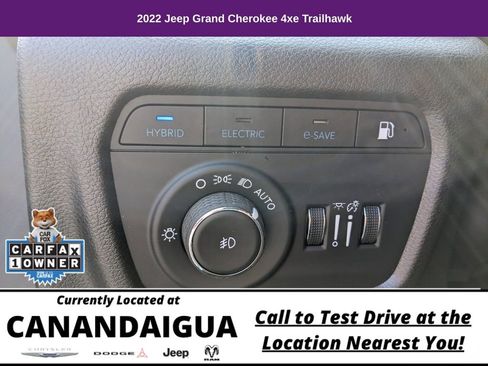 Used 2022 Jeep Grand Cherokee Trailhawk AWD/4WD image 31