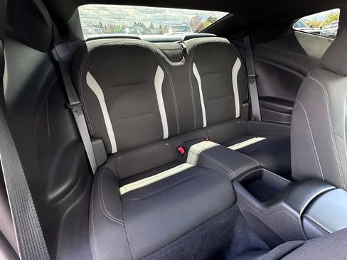 Certified 2021 Chevrolet Camaro LT RWD image 17