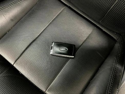 Used 2019 Land Rover Discovery HSE AWD/4WD image 32