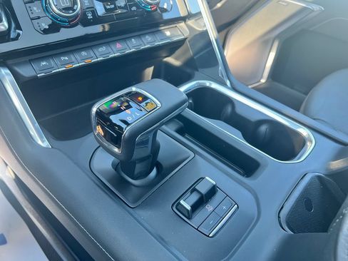Used 2024 GMC Sierra 1500 Denali w/ Technology Package AWD/4WD image 34