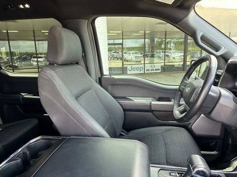 Used 2022 Ford F150 XLT w/ Equipment Group 302A High image 10