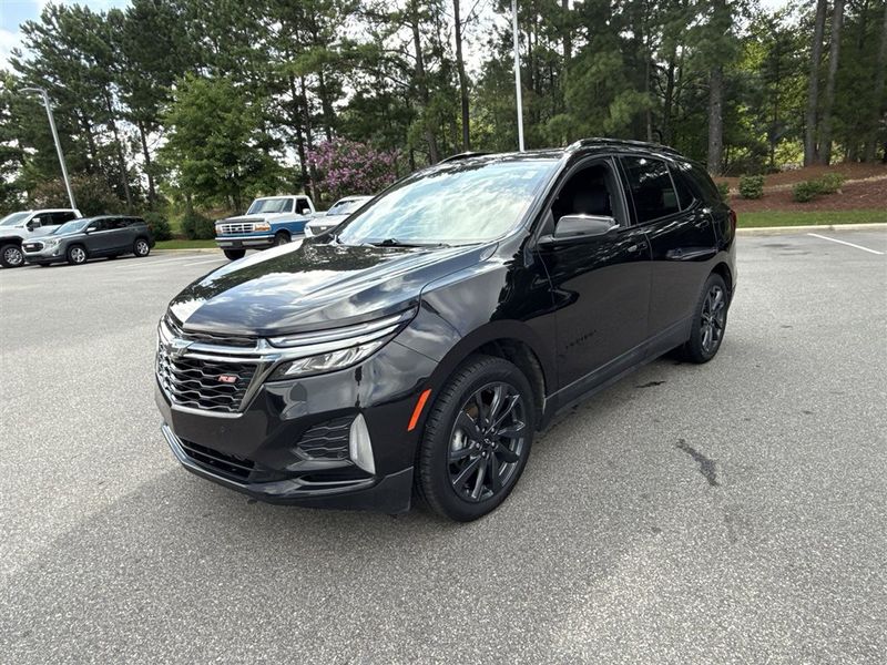 Certified 2022 Chevrolet Equinox RS w/ RS Leather Package image 1
