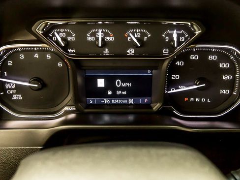 Used 2020 GMC Sierra 1500 AT4 w/ AT4 Premium Package AWD/4WD image 18