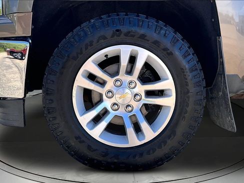Used 2015 Chevrolet Silverado 1500 LT w/ All Star Edition AWD/4WD image 30