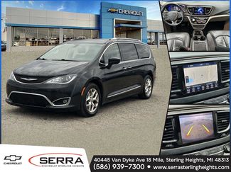Used 2018 Chrysler Pacifica Touring-L Plus w/ Tire & Wheel Group video 1
