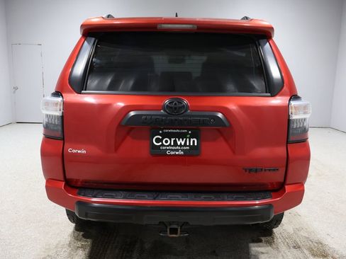 Used 2017 Toyota 4Runner TRD Pro image 3