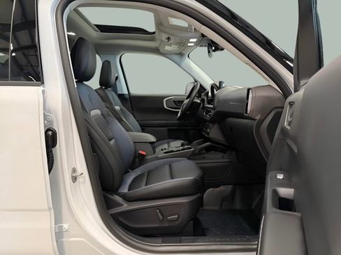 New 2025 Ford Bronco Sport Outer Banks w/ Sasquatch Outer Banks Package AWD/4WD image 30