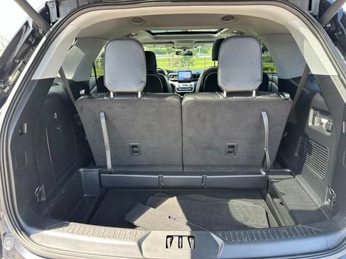 Certified 2023 Ford Explorer XLT w/ Equipment Group 202A AWD/4WD image 11