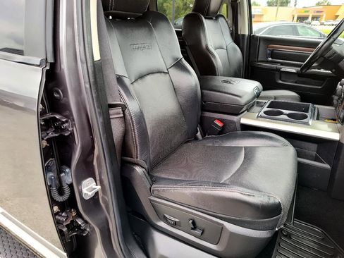 Used 2014 RAM 1500 Laramie w/ Convenience Group image 22