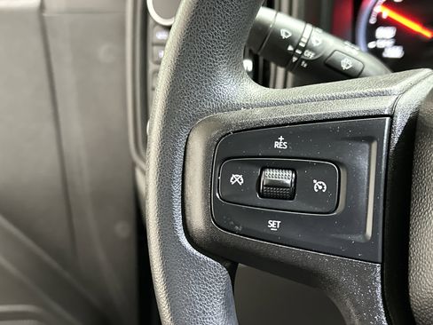 Used 2021 Chevrolet Silverado 1500 Custom image 24