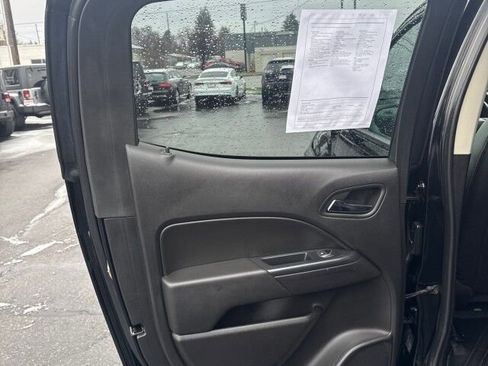 Used 2019 Chevrolet Colorado ZR2 image 11