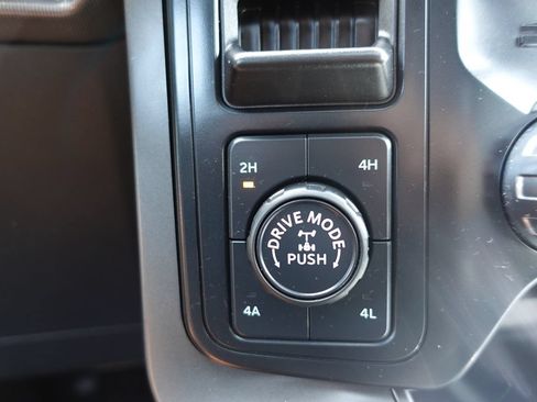Used 2024 Ford F150 Lariat w/ Equipment Group 502A High AWD/4WD image 62