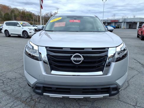 Certified 2023 Nissan Pathfinder SL w/ SL Premium Package image 14