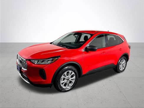 Used 2024 Ford Escape Active image 2