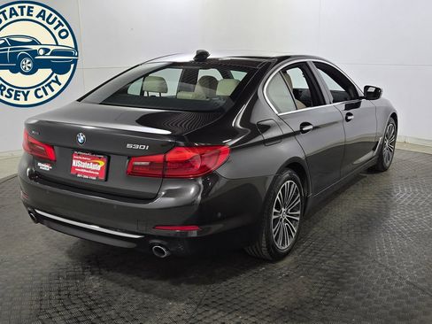 Used 2017 BMW 530i xDrive AWD/4WD image 13