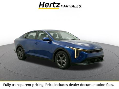 Used 2025 Kia K4 FWD image 1
