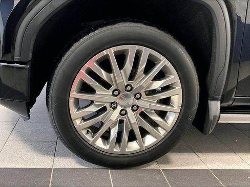 Used 2019 GMC Sierra 1500 Denali w/ Denali Ultimate Package AWD/4WD image 7
