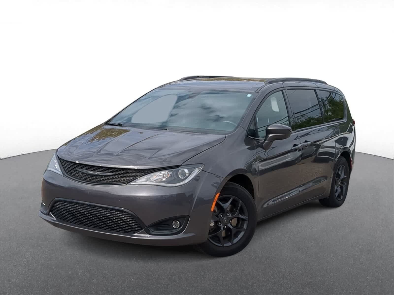 Certified 2019 Chrysler Pacifica Touring-L Plus w/ S Appearance Package FWD image 1