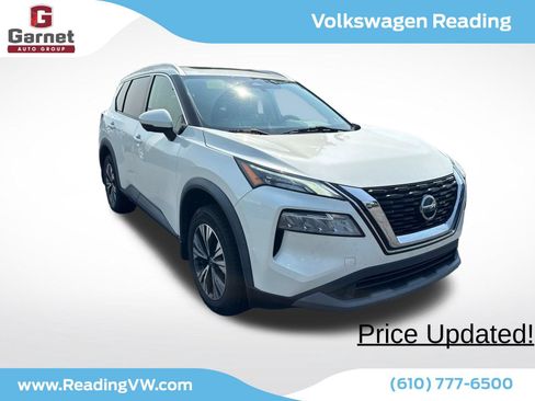 Used 2021 Nissan Rogue SV w/ Premium Package AWD/4WD image 8