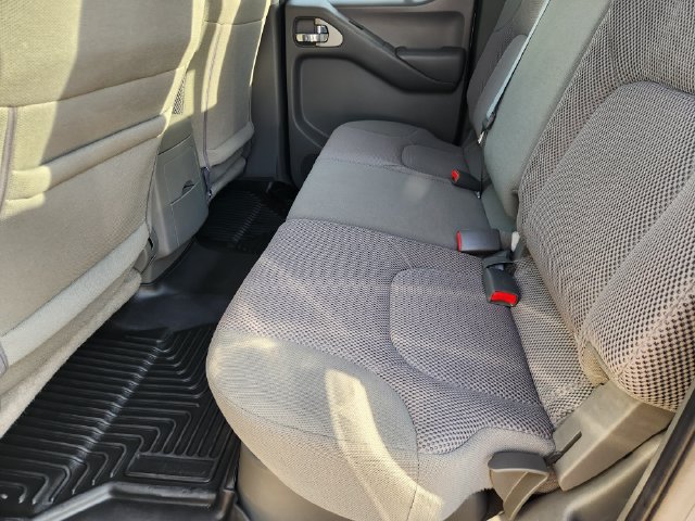 Used 2020 Nissan Frontier SV AWD/4WD image 30