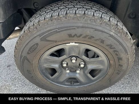 Used 2019 Jeep Wrangler Sport AWD/4WD image 8