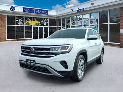 Certified 2022 Volkswagen Atlas SE image 1