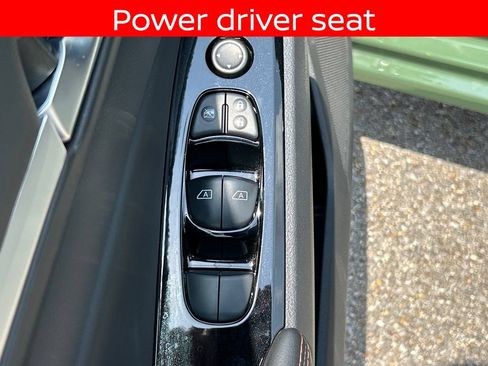 Used 2025 Nissan Altima 2.5 SR FWD image 16