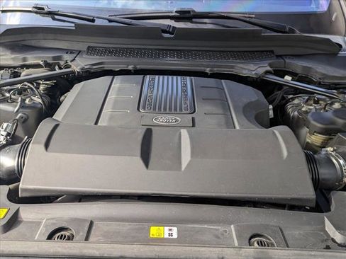 Used 2017 Land Rover Range Rover Sport AWD/4WD image 23
