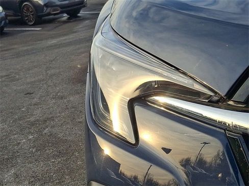 Certified 2024 Subaru Ascent Limited w/ Technology Package image 8