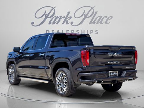 Used 2023 GMC Sierra 1500 Denali Ultimate AWD/4WD image 3