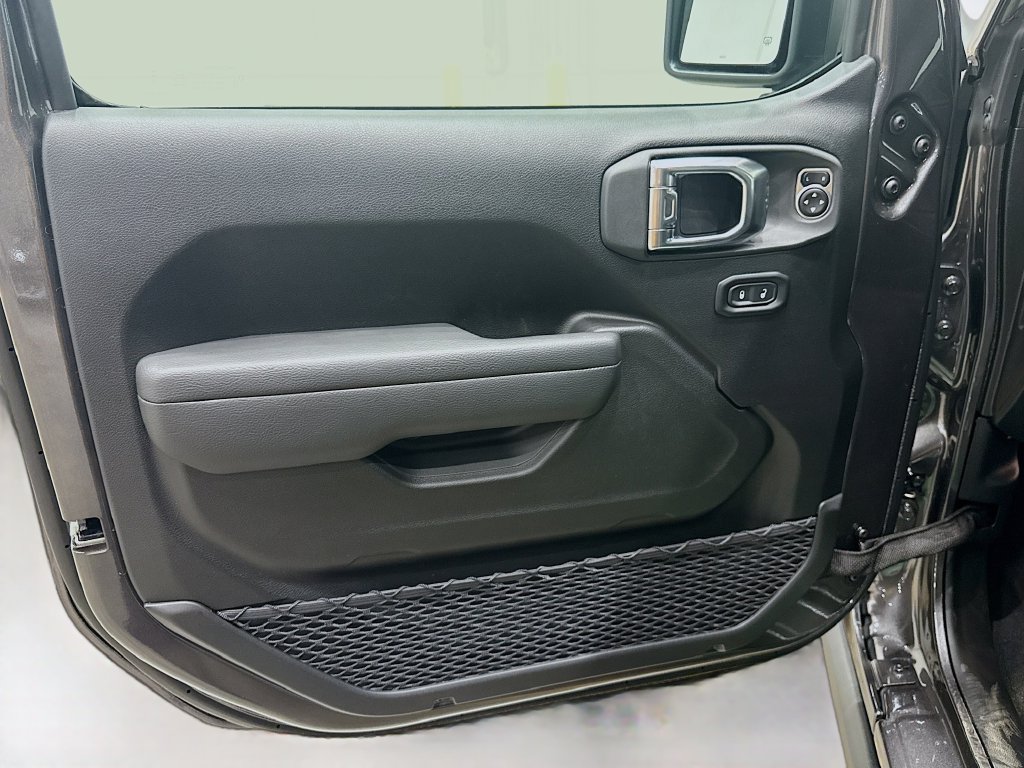 New 2026 Jeep Gladiator Rubicon AWD/4WD image 16